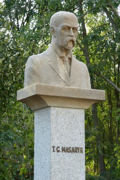 Znovuodhalení pomníku T. G. Masaryka